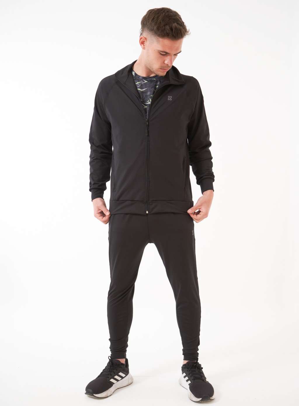 323223. Campera Polisup con Recortes - Image 5