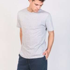 122456. Remera Basic Gris Melange
