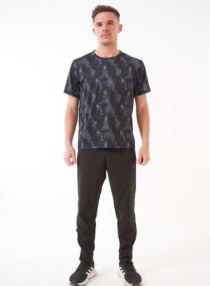 122455. Remera Joy estampa Stain