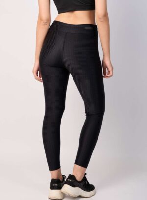 426209. Calza Suzuka Negra