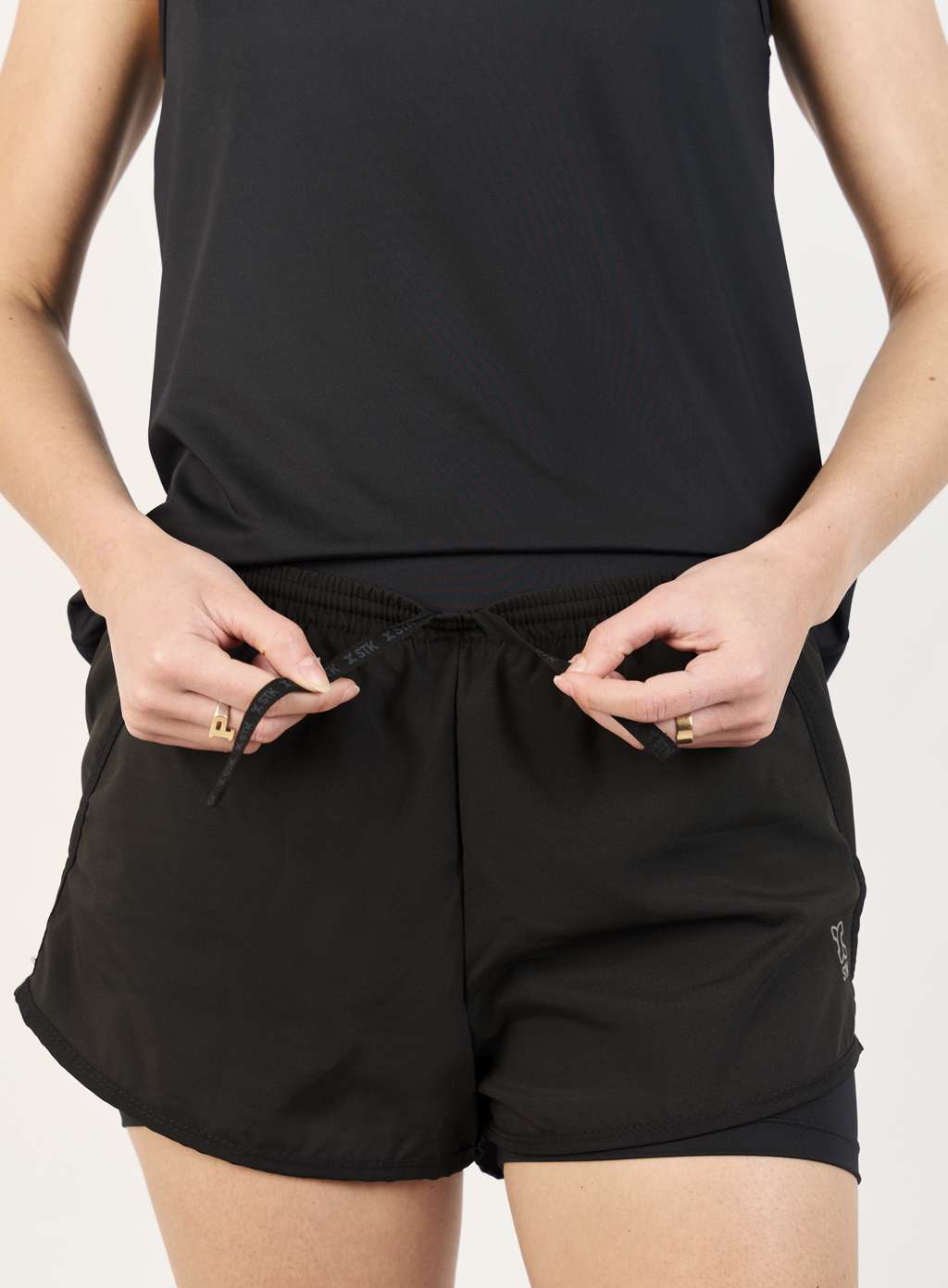 426904. Short Micro con Calza Negro con Negro