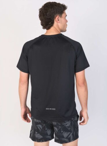 122463. Remera Joy Caicos Negra