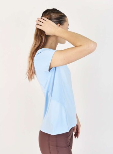 122527. Remera Tropea Celeste