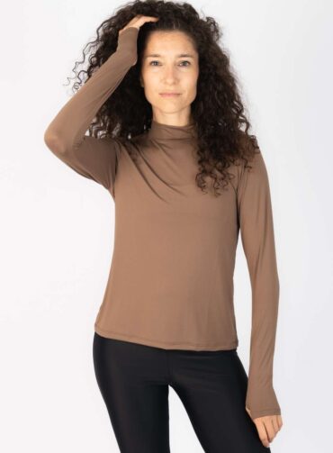 122607. Remera Veyra Arcilla