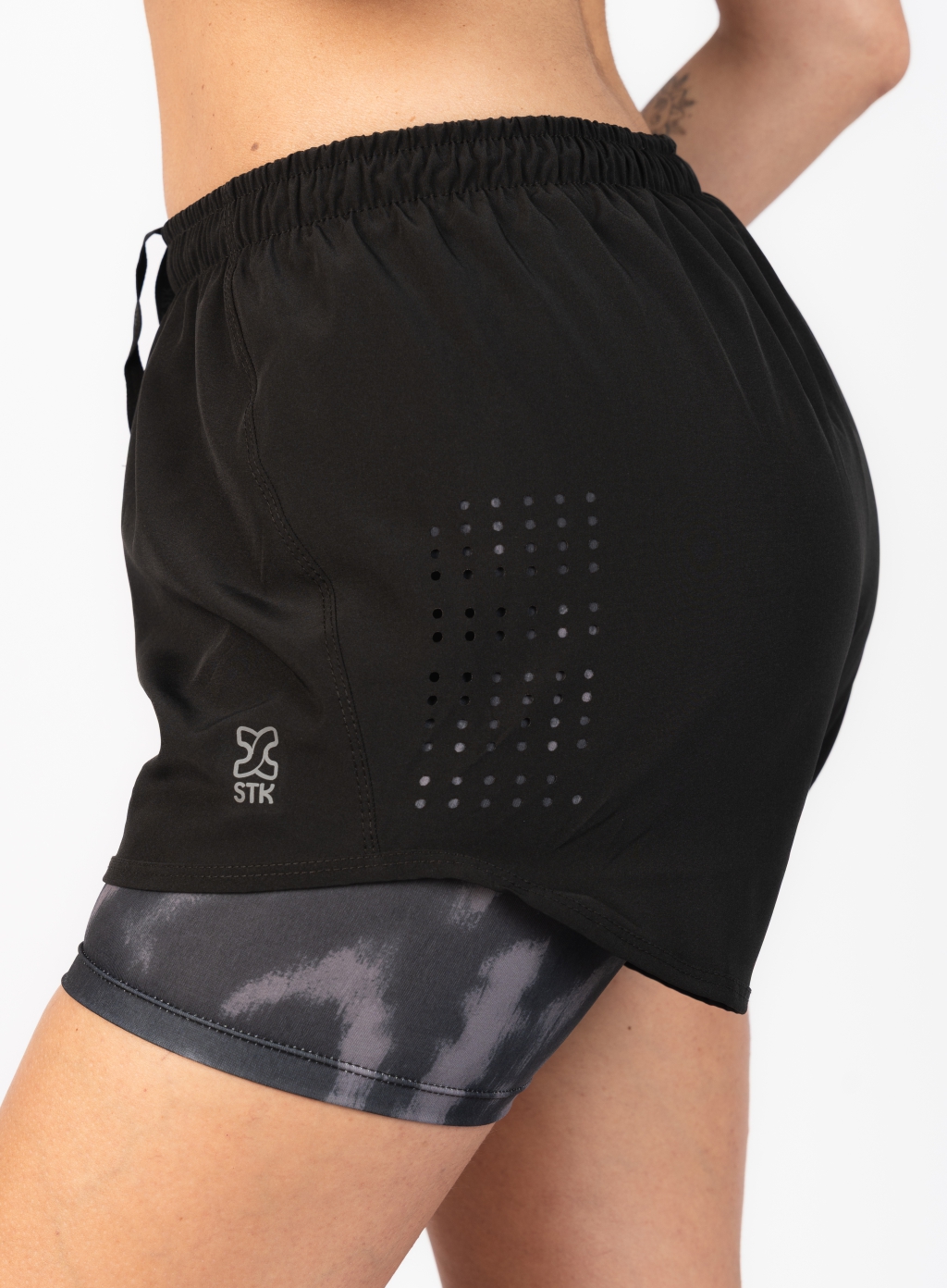 426907. Short Jensen Agata