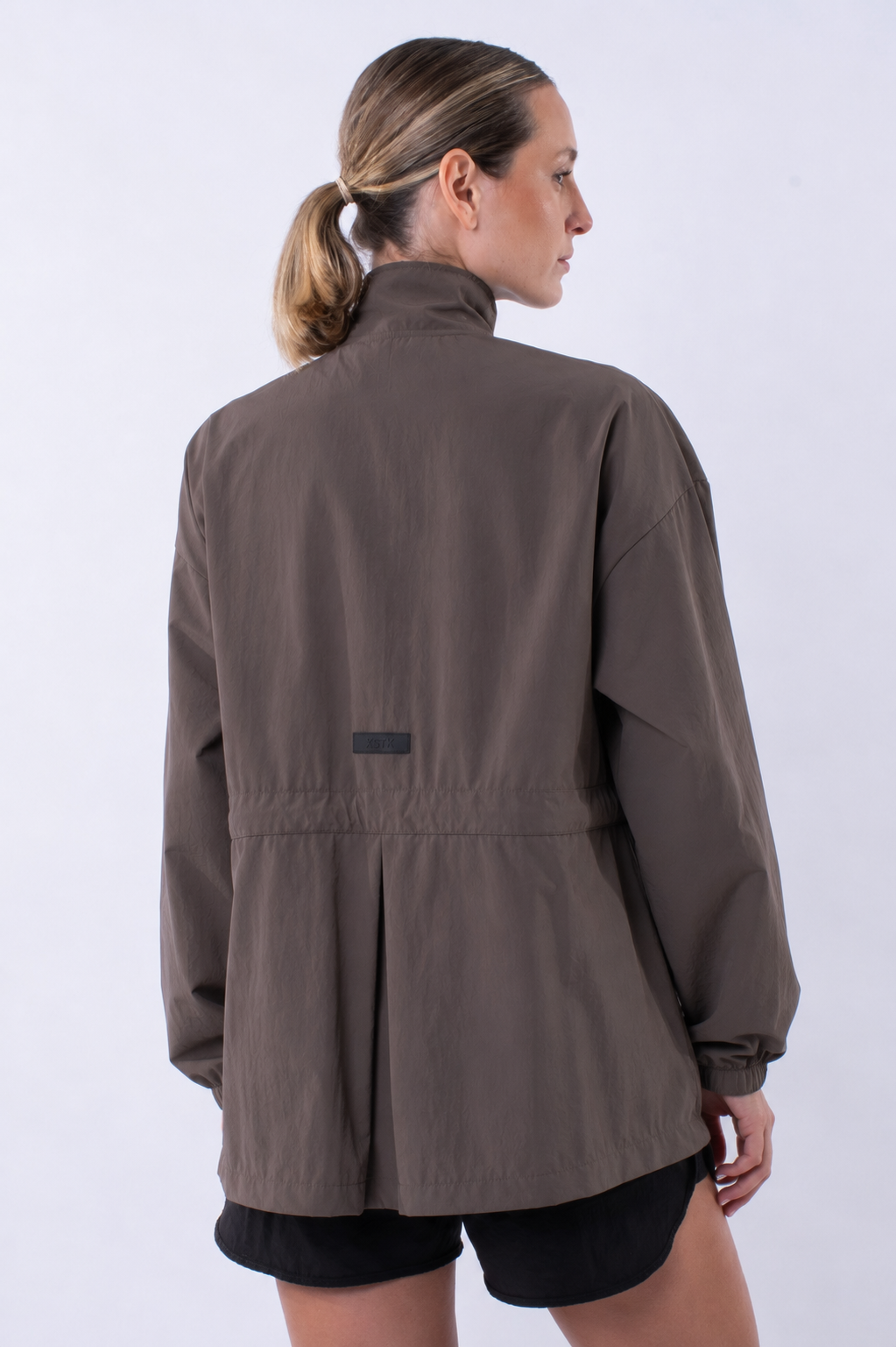 328405. Campera Alborán Marrón Chocolate - Imagen 2