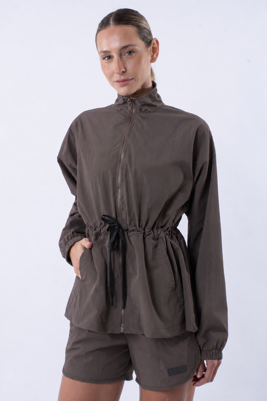 328405. Campera Alborán Marrón Chocolate - Imagen 3