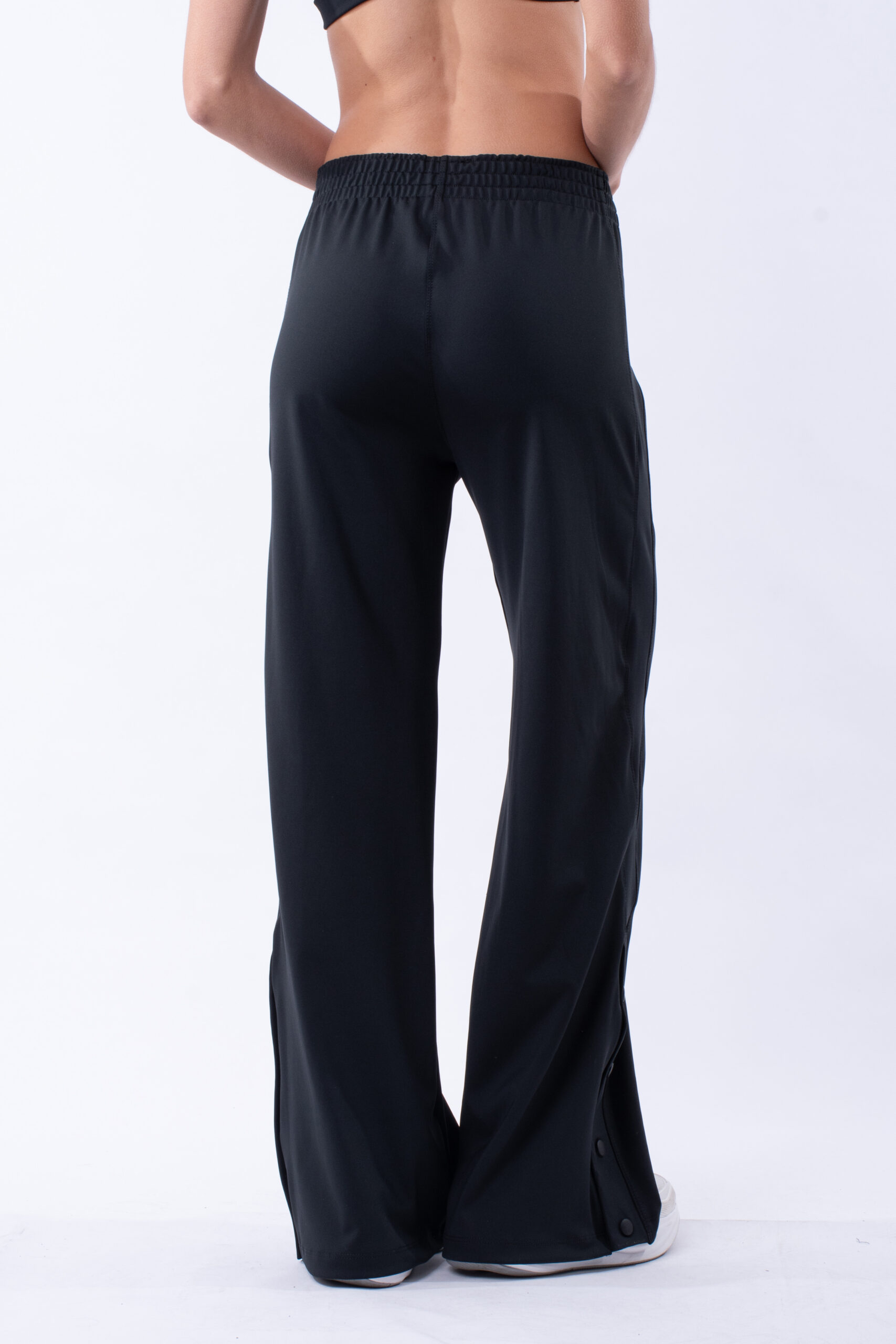 429638. Pantalón Snap Tech Negro - Imagen 3