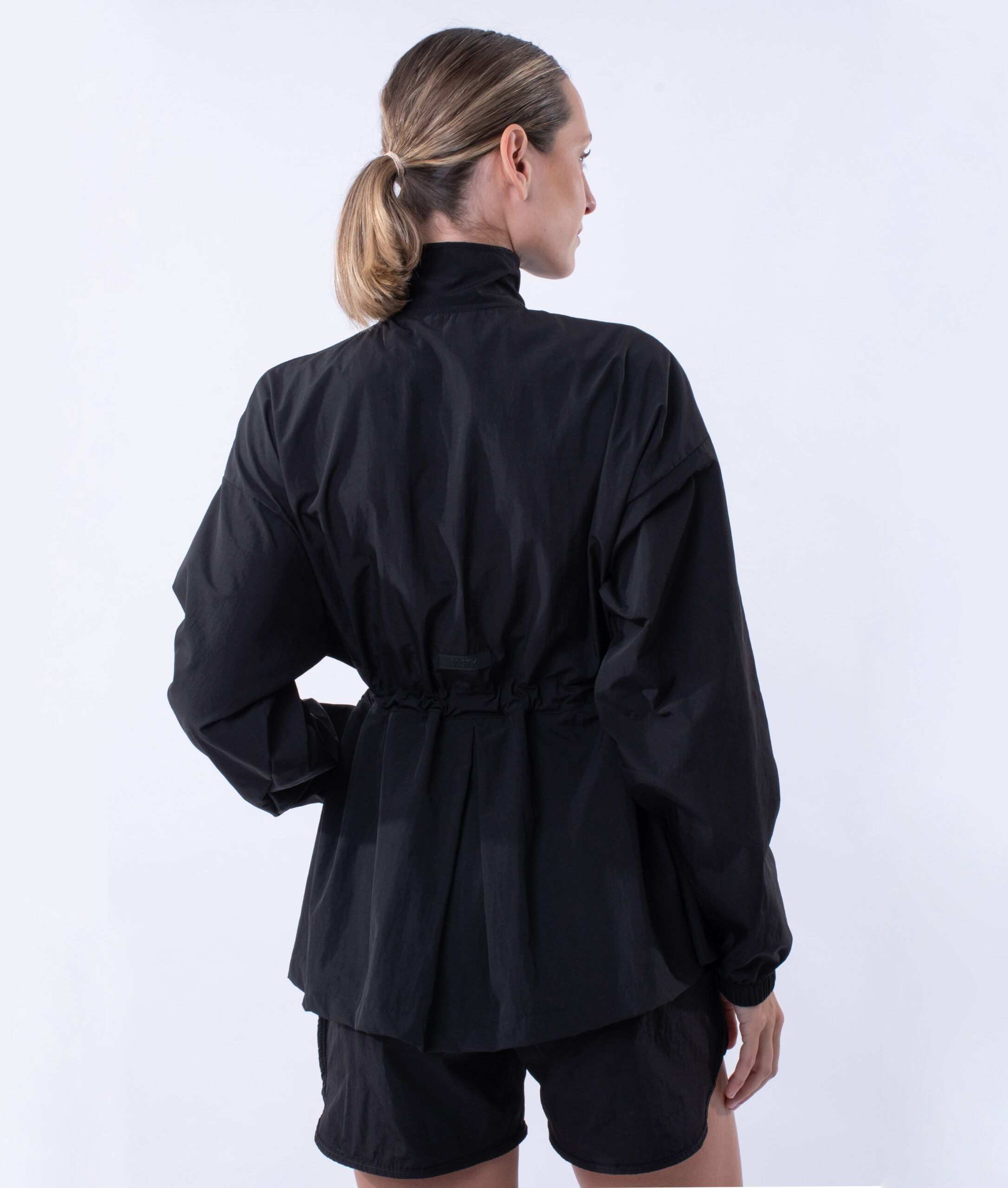328405. Campera Alborán Negro - Imagen 2