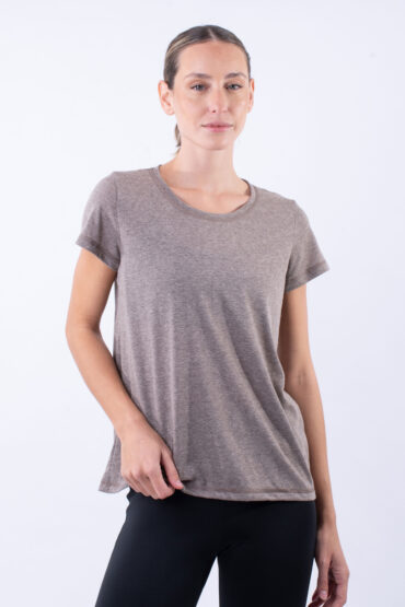 122608. Remera Kenai Visón