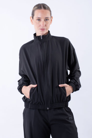328402. Campera Celta Negra
