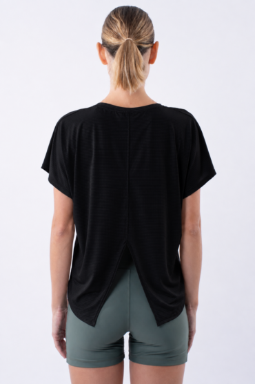 122617. Remera Dusky Negro